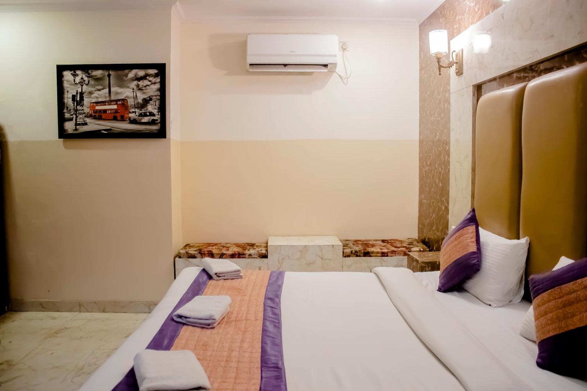 Hotel Airport City Near Delhi International Airport นิวเดลี ภายนอก รูปภาพ