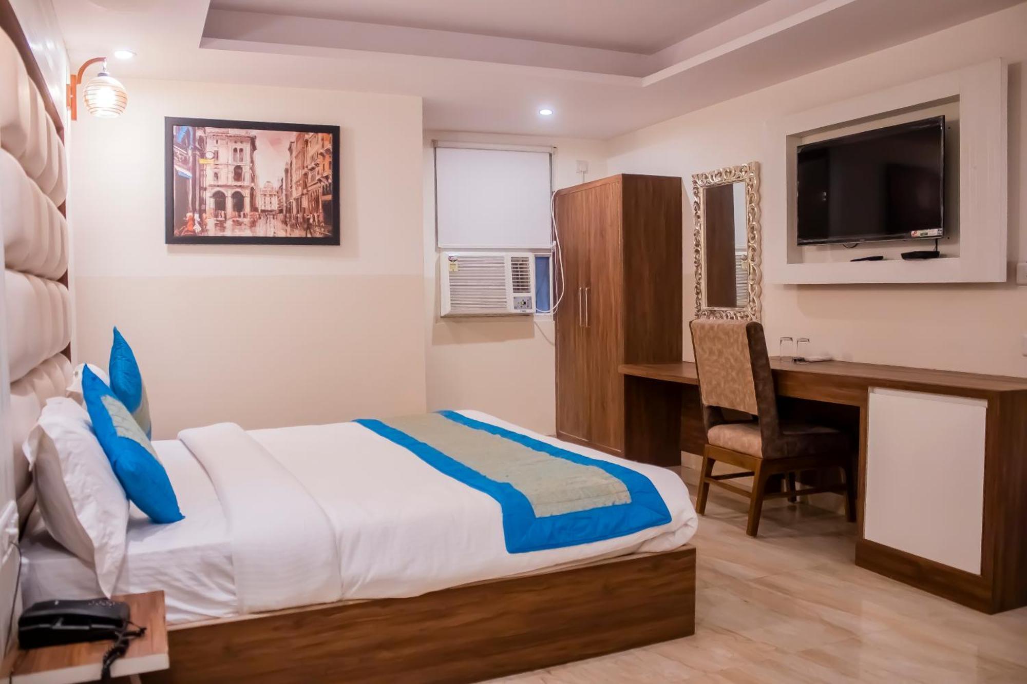 Hotel Airport City Near Delhi International Airport นิวเดลี ภายนอก รูปภาพ