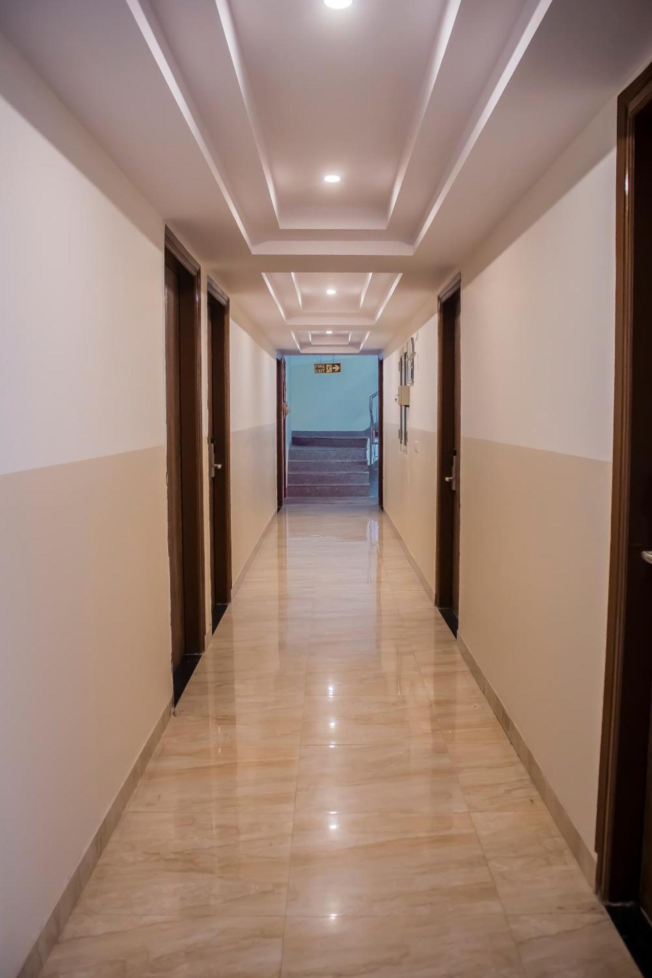 Hotel Airport City Near Delhi International Airport นิวเดลี ภายนอก รูปภาพ