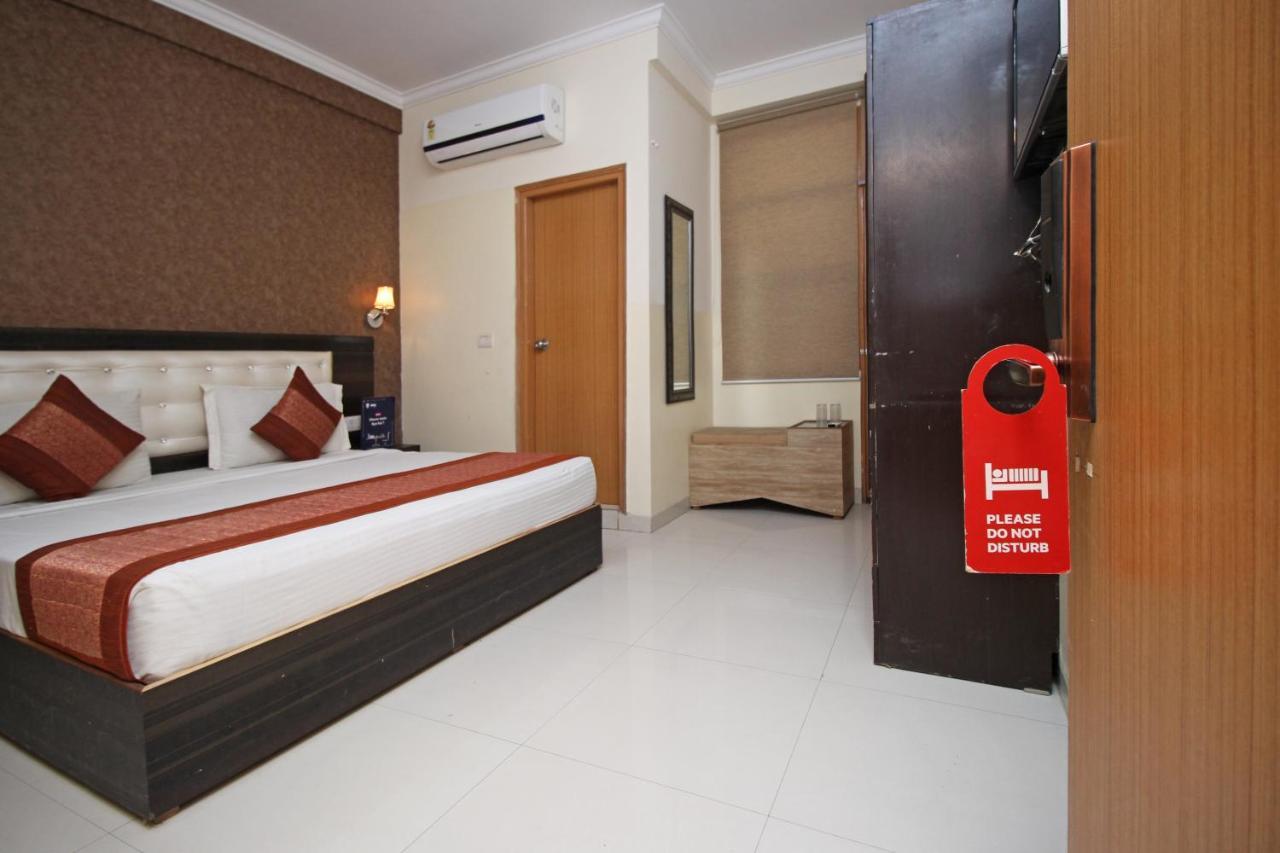 Hotel Airport City Near Delhi International Airport นิวเดลี ภายนอก รูปภาพ