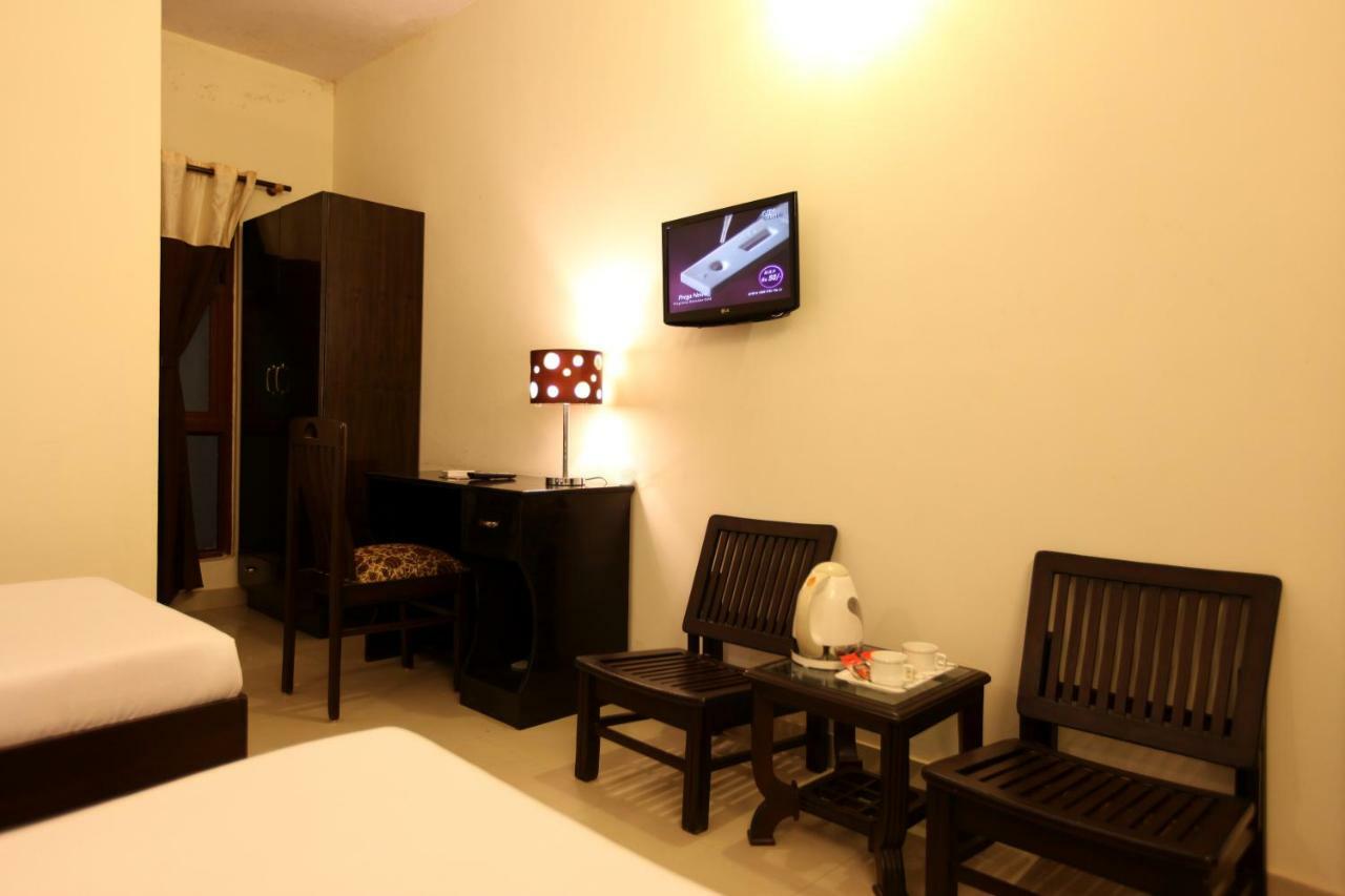 Hotel Airport City Near Delhi International Airport นิวเดลี ภายนอก รูปภาพ